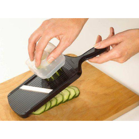 KYOCERA Mandoline-Trancheuse ceramique 4 lames Noire