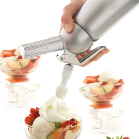 Siphon pour mousses et crèmes chaudes ou froides 0,50 L MASTRAD Nouveau modèle
