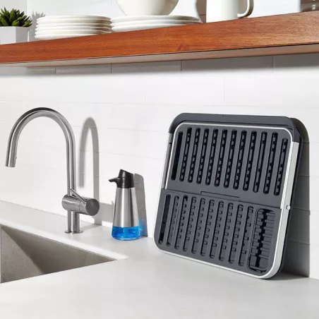 Egouttoir à vaisselle pliable OXO
