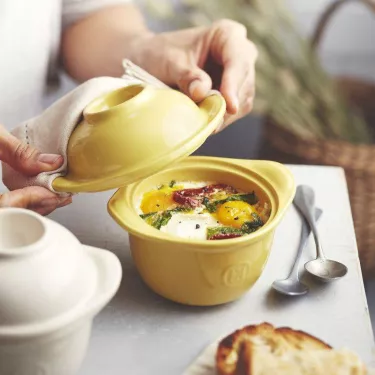 L´OEUF Cocotte coquetier en...