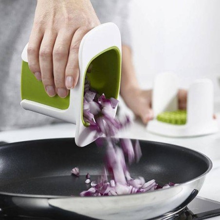Chop Cup Hachoir à légumes Frites Oignons Joseph Joseph Blanc et Vert