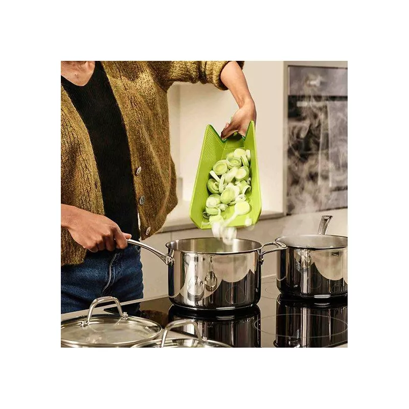 Joseph Joseph Chop2Pot Planche à Découper Pliable - Noir Taille Moyenne 21.5x26.5cm | Transfert Aliments