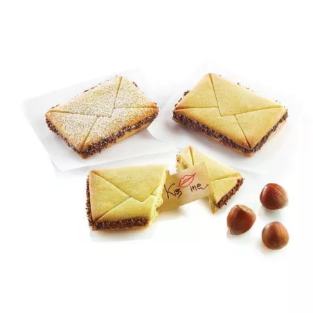 SURPRISE Kit Emporte pièces Enveloppe avec message SilikoMart  SC