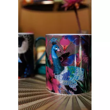 MIKASA et Sarah Arnett Mug...