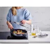 PRO INDUC Sauteuse Corps alu ép 3mm revêtement céramique Induction + Couvercle BEKA D28