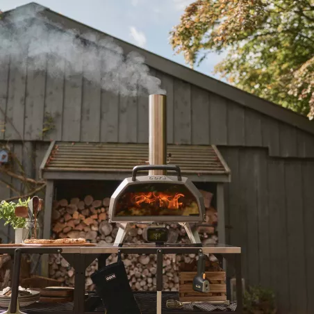 Four à Pizza OONI Karu 2 pro multi-combustible portatif