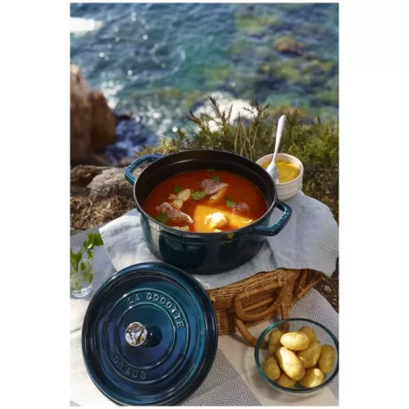 Cocotte - STAUB - Cocotte Fonte Emaillée Ronde - 22cm - 2,6L - Bleu Intense - Maison