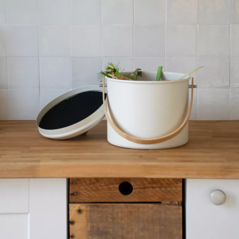 Premier Housewares Bac à Compost 2,5L Avec Poignée - Crème - Idéal Cuisine Écologique