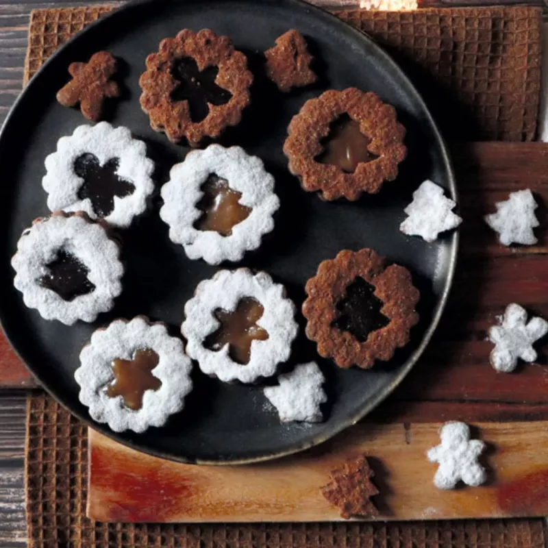 Kit De 4 Emporte-Pièces Linzer Pour Biscuits De Noël - Sapin, Gingerbread, Étoile, Cœur - Inox Alimentaire, Double Tranchant